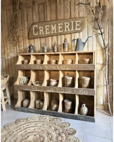 Meuble grainetier ancien à casiers