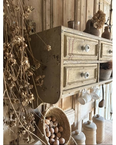 Archelle ancienne à tiroirs & patère