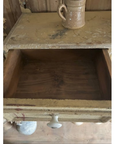 Archelle ancienne à tiroirs & patère