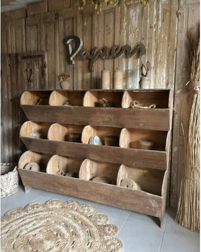 Ancien meuble grainetier