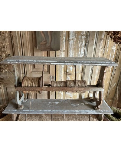 Ancien dévidoir à papier d'emballage double niveau