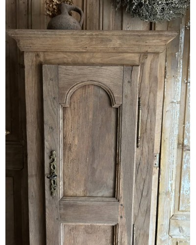 Ancien petit meuble murale