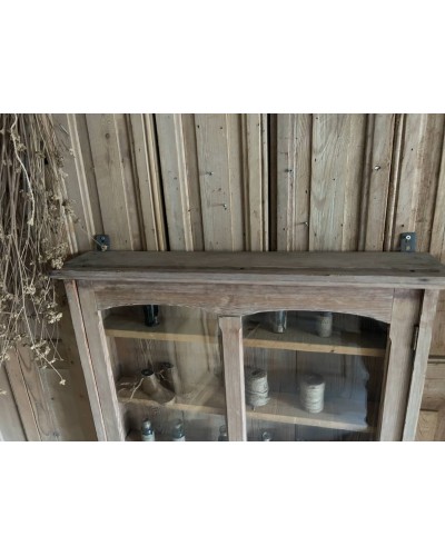 Ancienne vitrine d'école