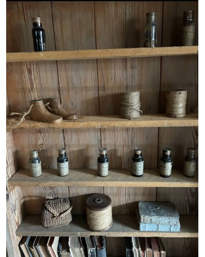 Ancienne vitrine d'école