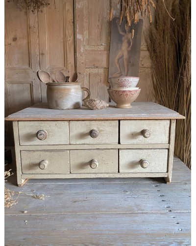 Petit meuble de métier