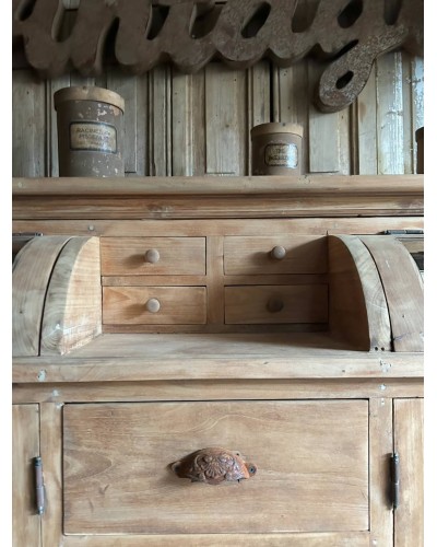 Ancien meuble de commerce à clapets