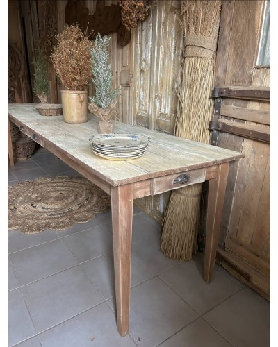 Grande table de ferme, 292 cm de charme brut