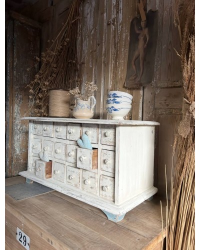 Petit meuble de métier