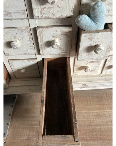 Petit meuble de métier