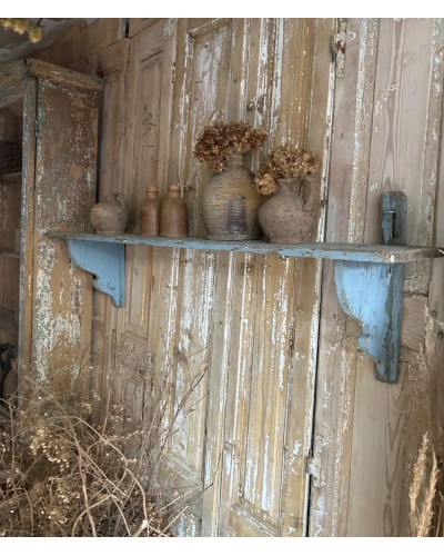 Ancienne étagère murale