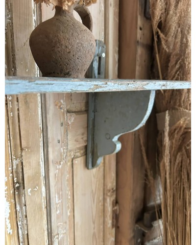 Ancienne étagère murale