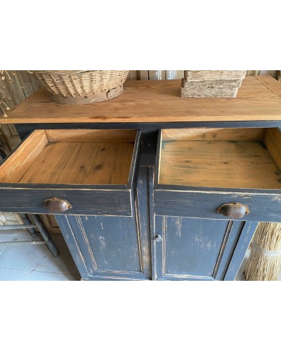 Joli buffet parisien