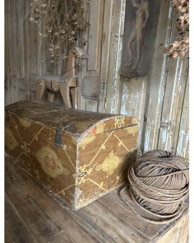 Boite ancienne en bois recouverte de papier peint  ancien fin XIXe
