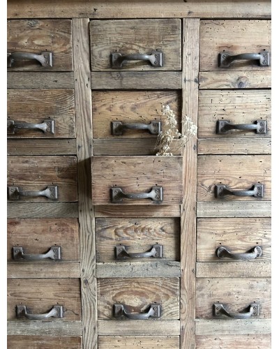 Ancien meuble de métier à multiple tiroirs