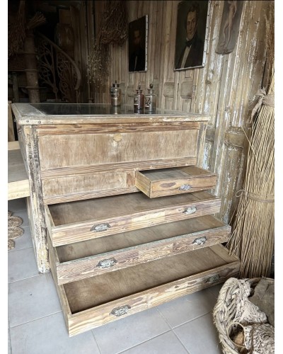 Meuble de métier ancien à vitrine  - comptoir central d'exposition avec tiroirs sur 3 faces