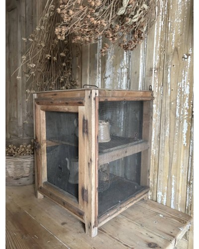 Ancien petit meuble garde manger en bois