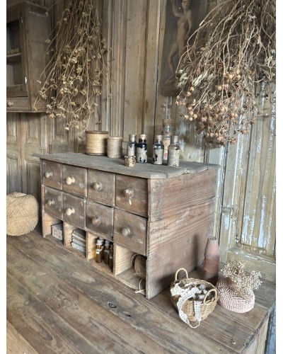 Ancien petit meuble de métier, 8 tiroirs & niches ouvertes