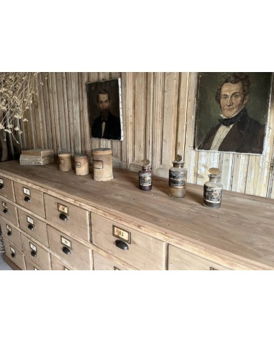 Exceptionnel ancien meuble de métier à tiroirs