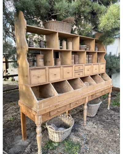 Exceptionnel meuble grainetier, meuble de commerce