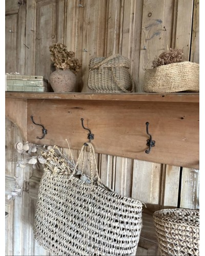 étagère  murale en bois avec patères