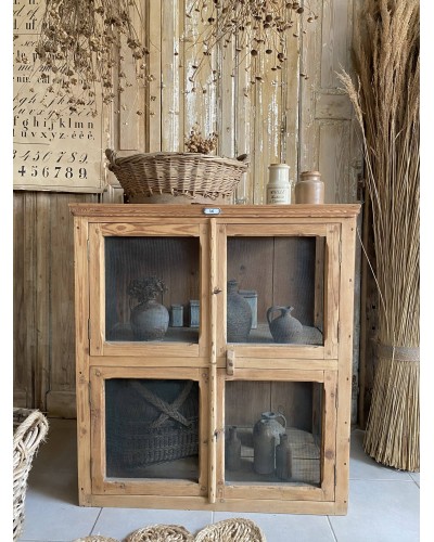 Ancien meuble garde manger