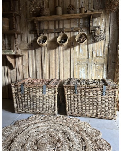 Ancienne malle de déménagement