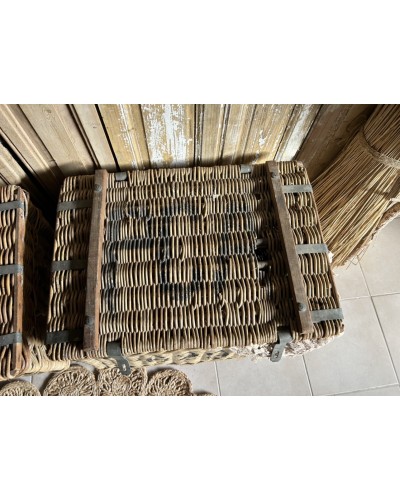 Ancienne malle de déménagement