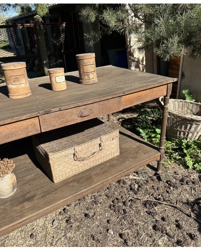 Ancienne table de drapier