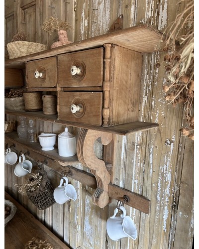 Ancienne archelle en bois