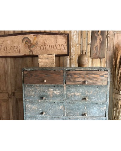Ancien meuble à clapets