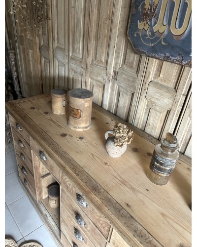 Fabuleux comptoir ancien en chêne avec tiroirs et tablettes rétractables debut XXe