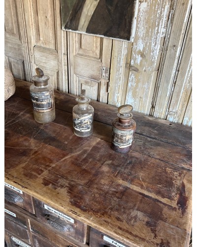 Exceptionnel ancien meuble de métier authentique