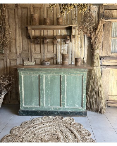 Comptoir ancien à la jolie patine vert forêt