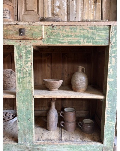 Comptoir ancien à la jolie patine vert forêt