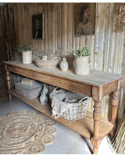 Ancienne table de drapier