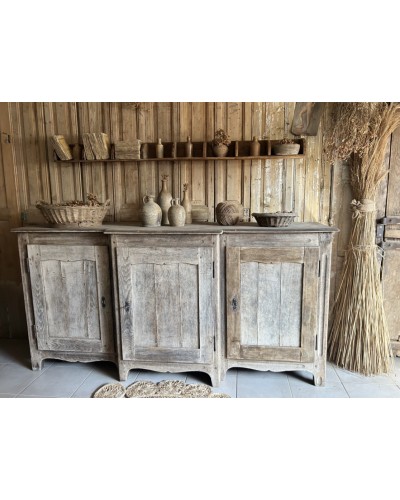 Ancien buffet primitif 3 portes