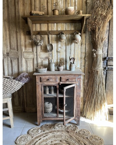 Ancien buffet de campagne