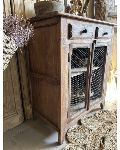 Ancien buffet de campagne