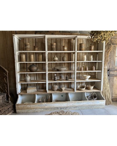 Ancien meuble d’épicerie, grainetier