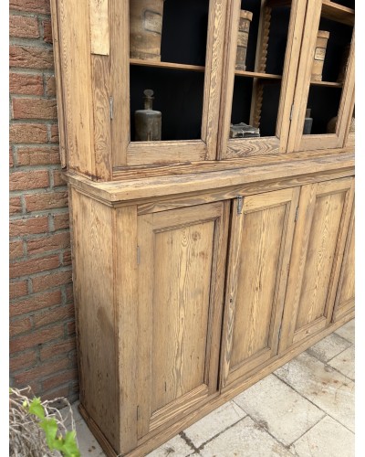 Monumental ancien meuble vitrine d’école