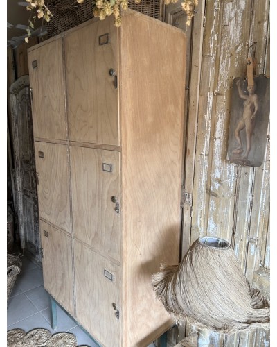 Ancien vestiaire d’école à 6 casiers
