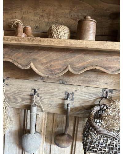 Ancienne étagère
