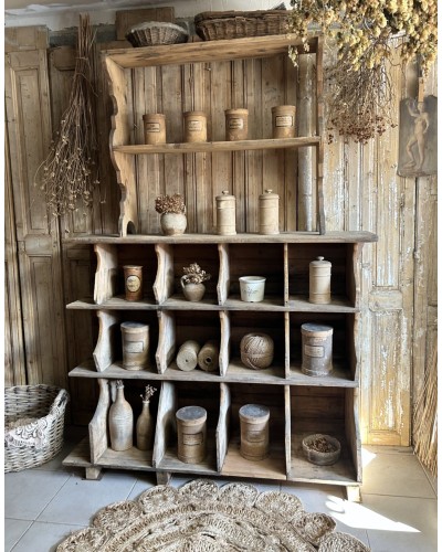 Meuble d’épicerie ancien