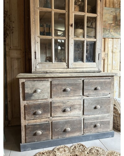 Ancien vaisselier