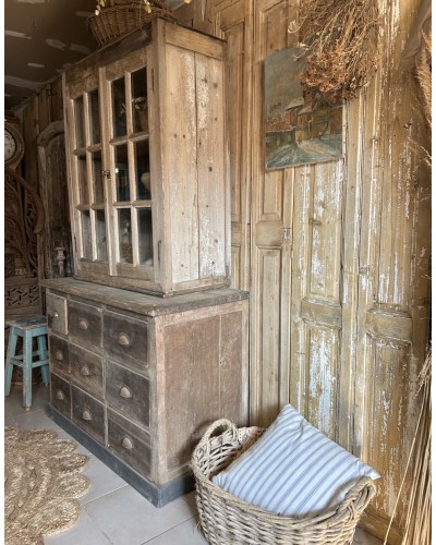 Ancien vaisselier