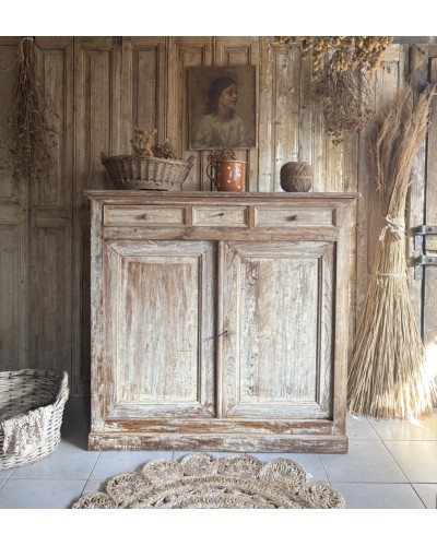 Ancien buffet parisien