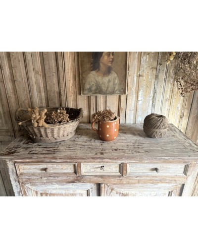 Ancien buffet parisien