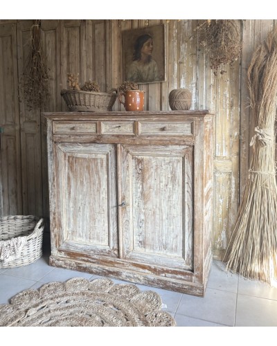Ancien buffet parisien