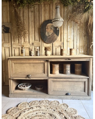 Ancien meuble à clapets en chêne
