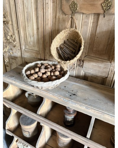Ancien grainetier